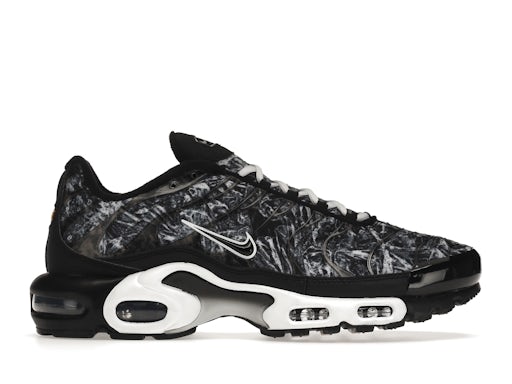 Nike Air Max Plus Dark Smoke Grey