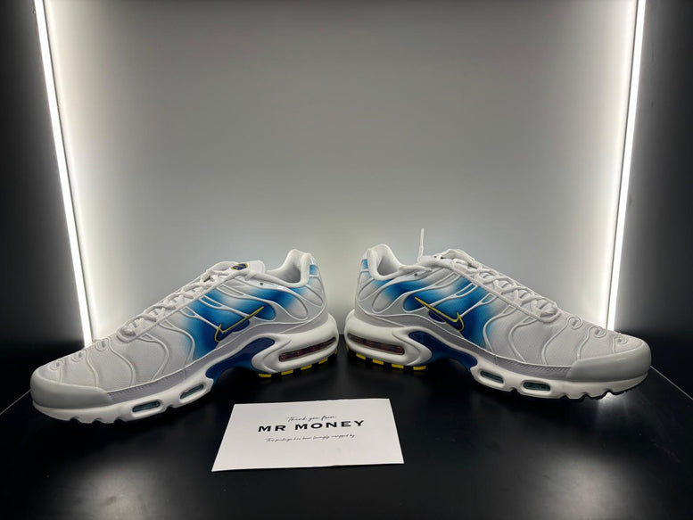 Nike Air Max Plus Spray Paint Swoosh White Blue