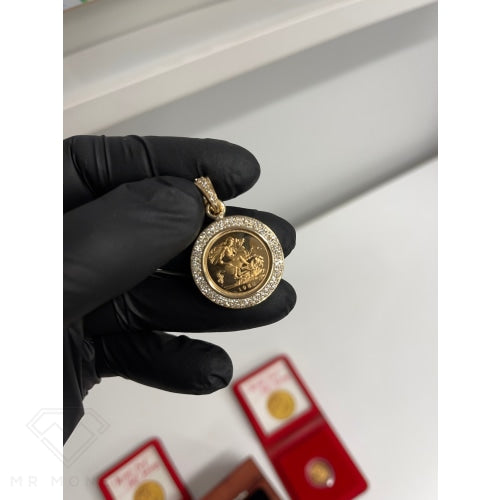 Half Sovereign 9Ct Double Row Diamond Pendant ~ Valentines Special Pendant