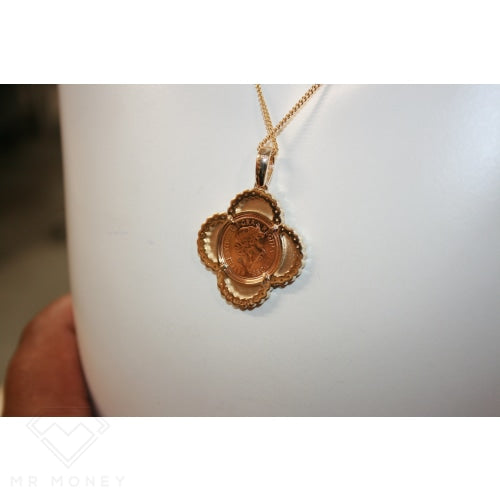 9Ct Gold Diamond Half Sovereign Clover Pendant Charms & Pendants