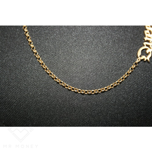 9Ct Gold Queen Necklace Necklaces
