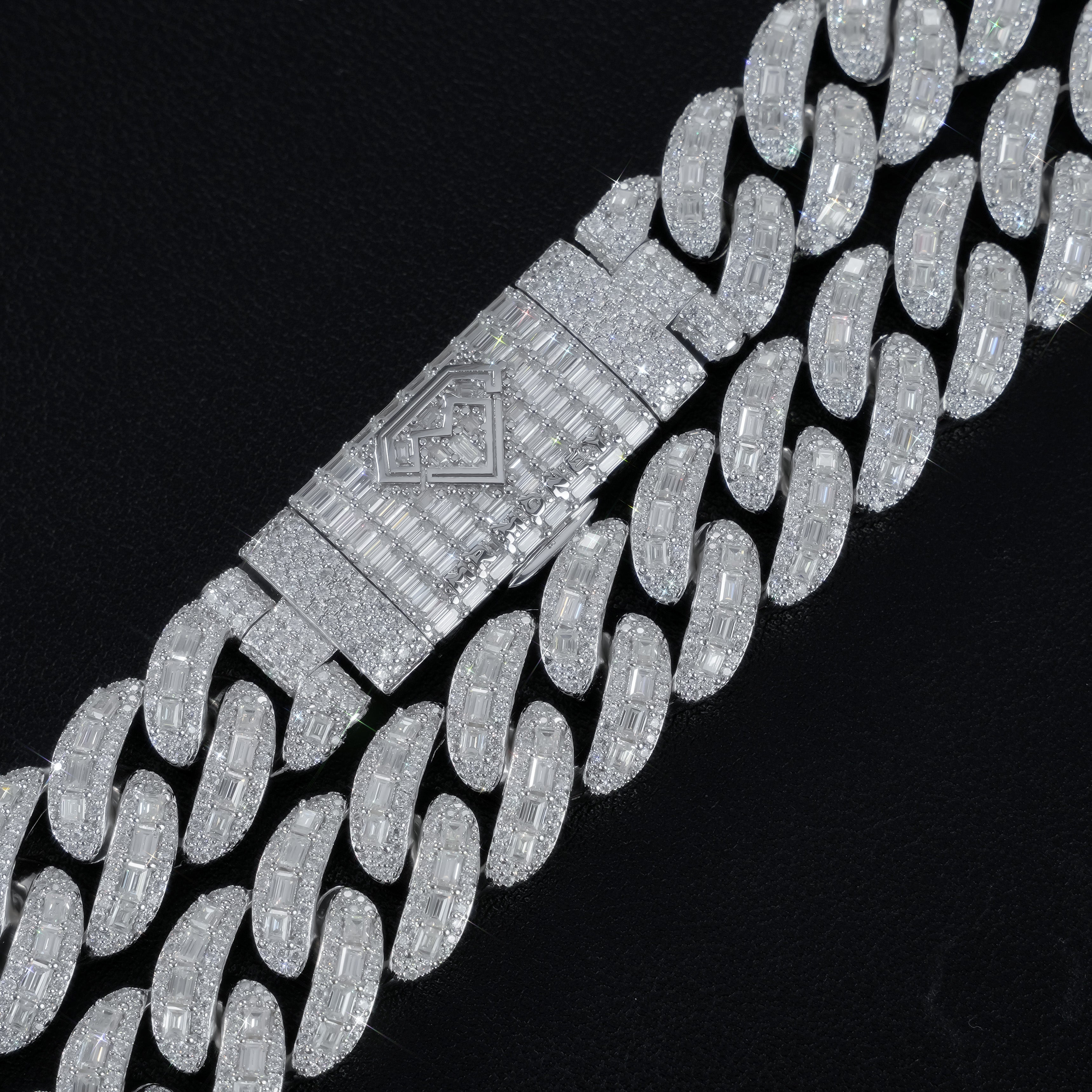 Mr Money Iced Out Baguette Monster Chain