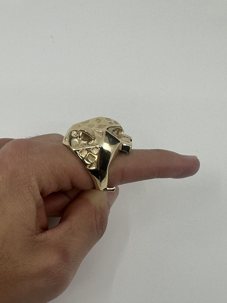 LIMITED EDITION 9CT LION / LEOPARD Gold Ring