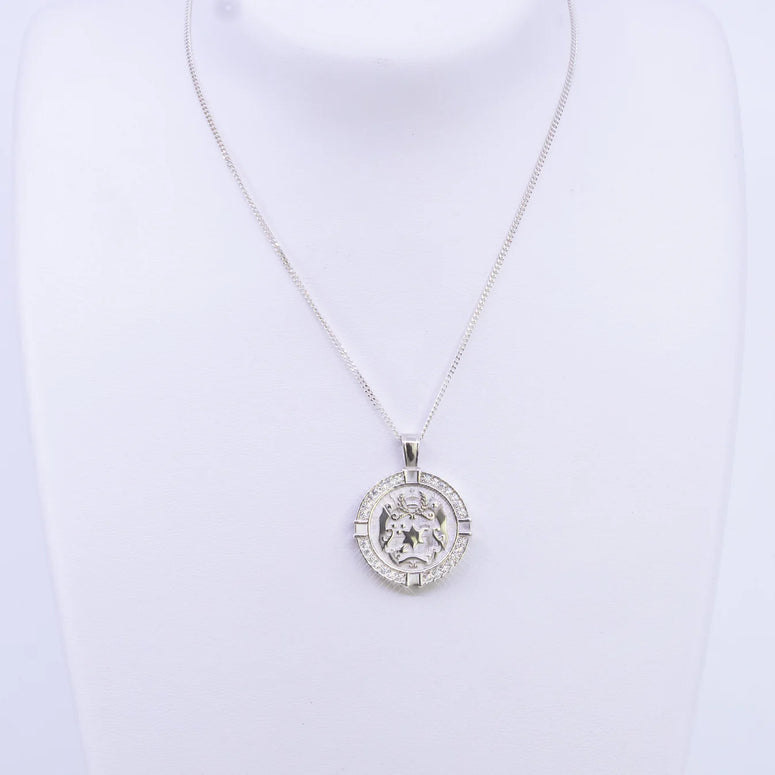 Tongan Sovereign Pendant + Chain