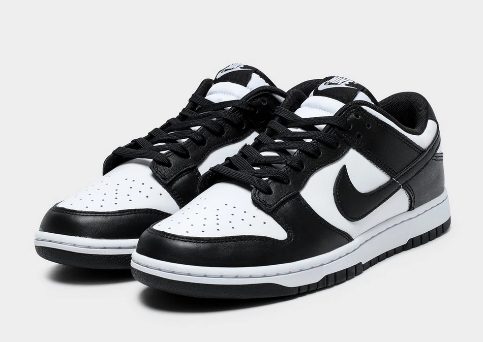Nike Dunk Low Retro 'Panda'