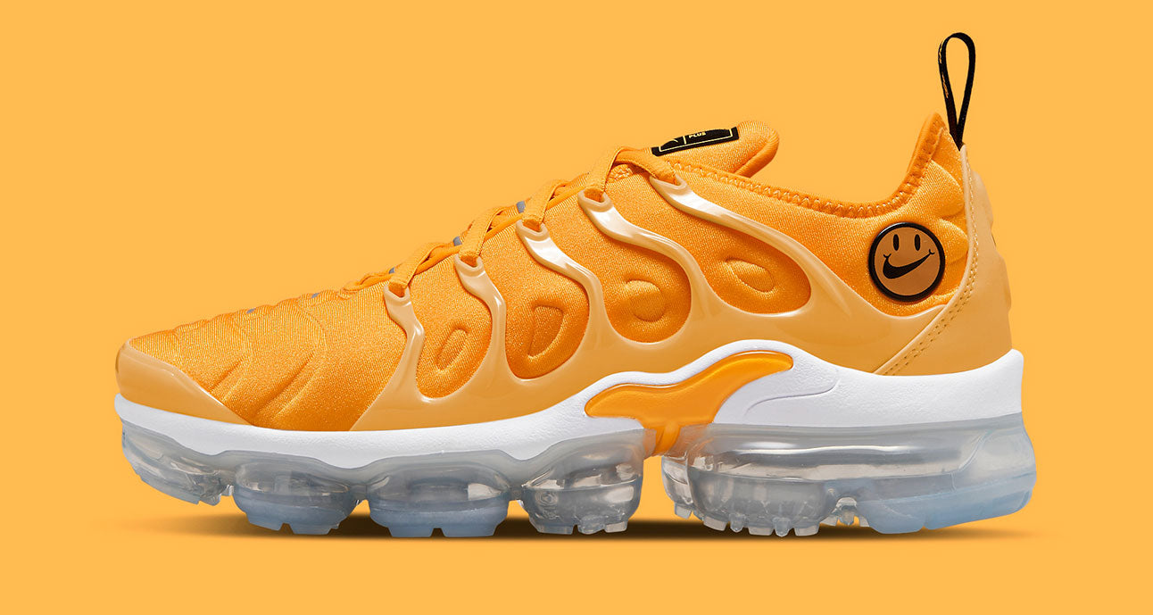 Nike Air Vapormax Plus Go to the Extra Smile (Women’s SIZE)