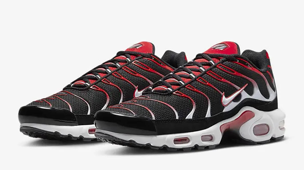 Nike Air Max Plus "Black/White/University Red"