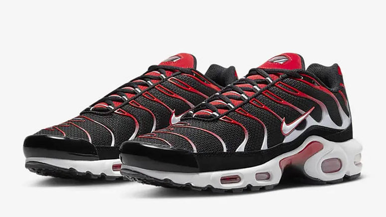 Nike Air Max Plus "Black/White/University Red"