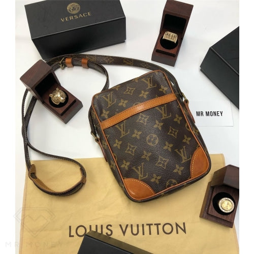 Louis Vuitton Danube Vintage Monogram Side Bag Louis Vuitton