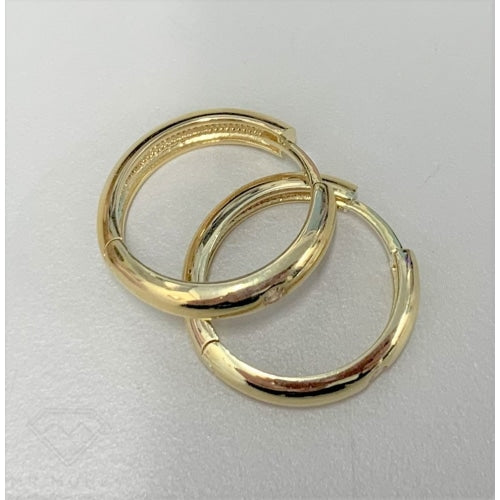 9Ct Yellow Gold 4 X 15Mm C.z Polished Huggie Earrings