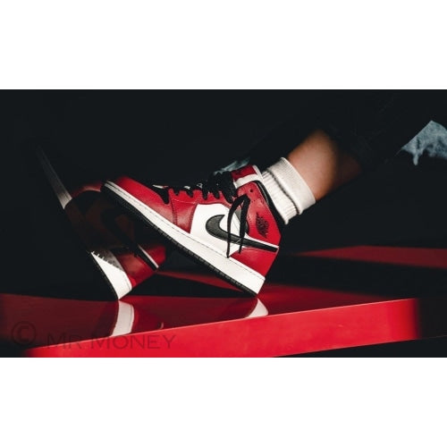 Jordan 1 Mid Chicago Black Toe Youth (2020) Shoes
