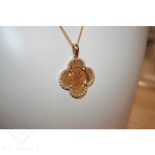 9Ct Gold Diamond Half Sovereign Clover Pendant Charms & Pendants