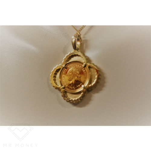 9Ct Gold Half Sovereign Clover Pendant Charms & Pendants