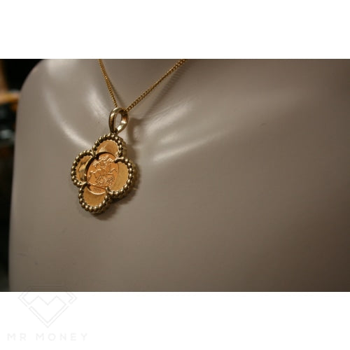 9Ct Gold Half Sovereign Clover Pendant Charms & Pendants