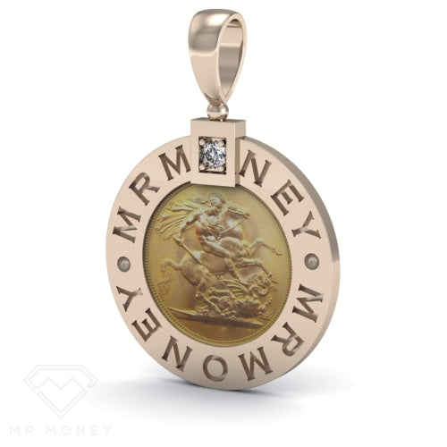 Full Sovereing Diamond Pendant Pendant