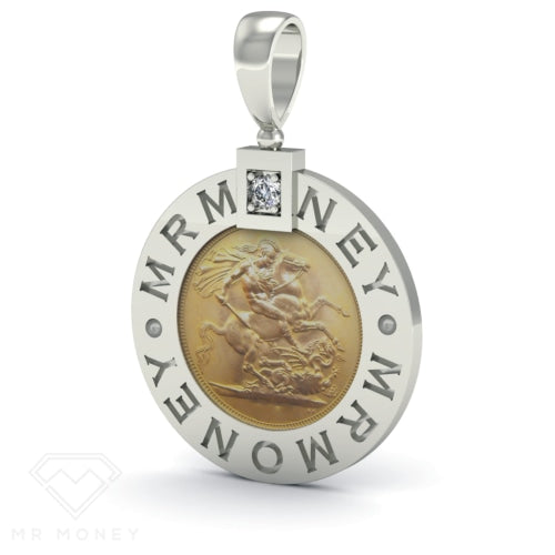 Full Sovereing Diamond Pendant Pendant