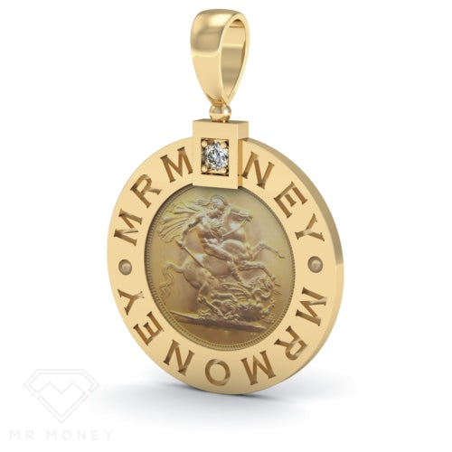 Full Sovereing Diamond Pendant Pendant